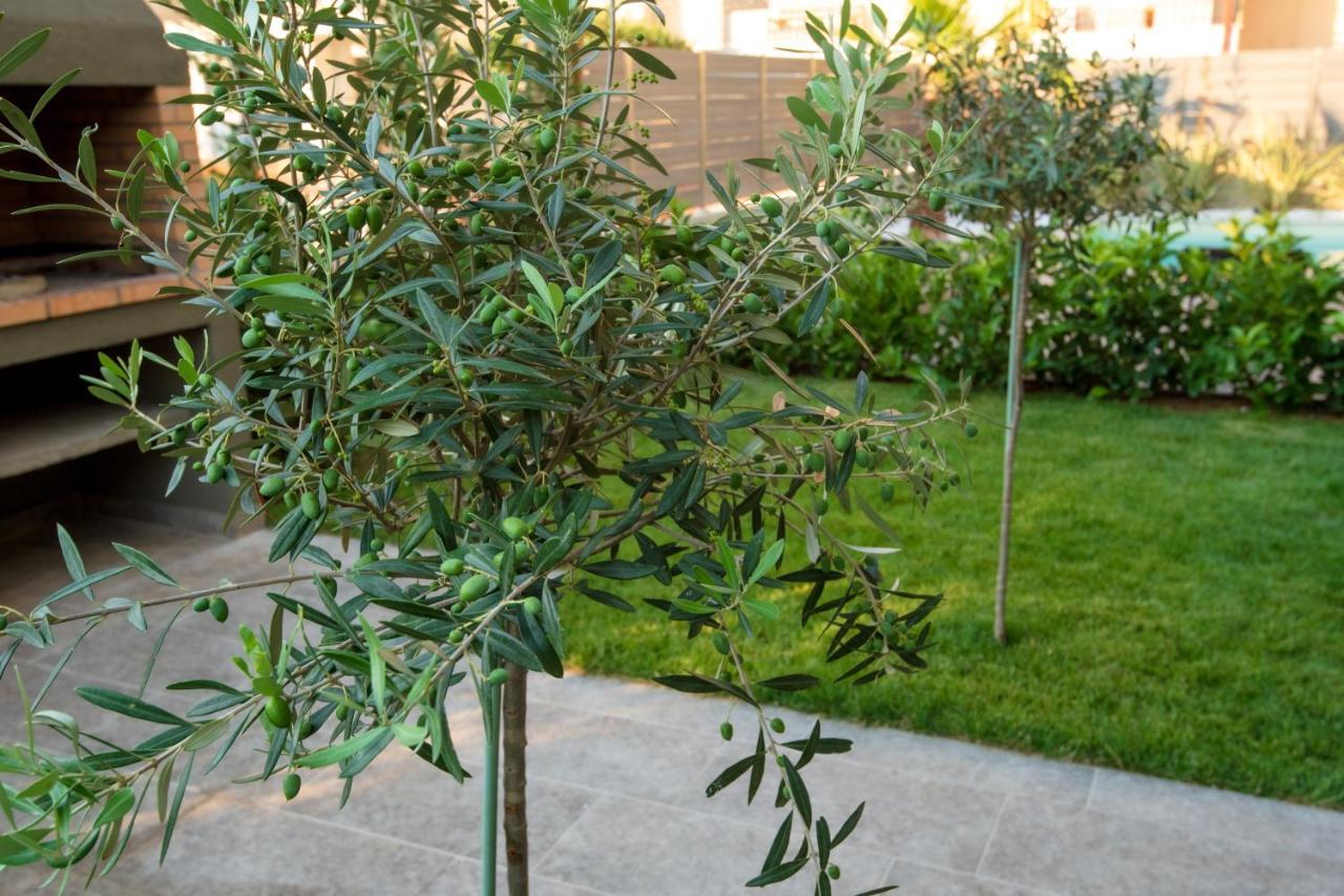 Olive 201 Apartamento Peraía Exterior foto